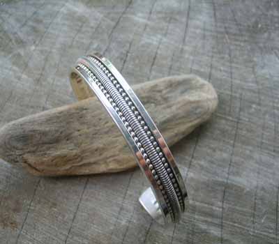 Native American Jewelry Sterling Silver Tahe Cuff Bracelet - sz 7